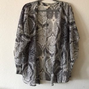 Sun + shadow Paisley kimono